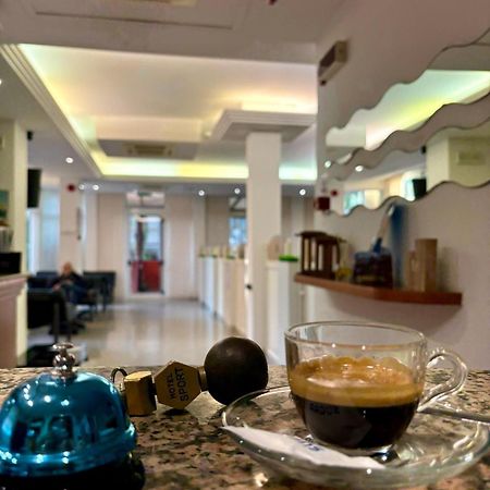 Hotel Sport Ріміні Екстер'єр фото